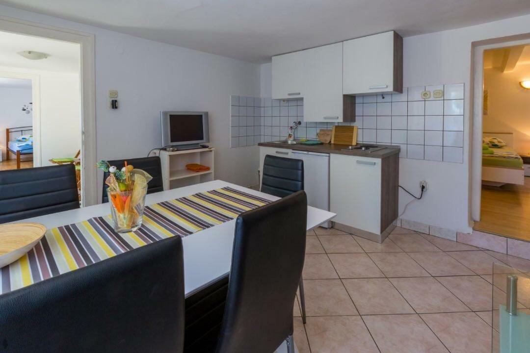 Apartment Dvorska Crikvenica Dış mekan fotoğraf