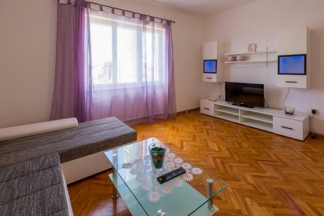 Apartment Dvorska Crikvenica Dış mekan fotoğraf